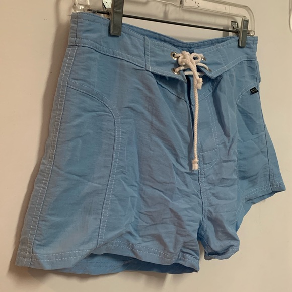 Elle Nylon Short - Picture 4 of 7